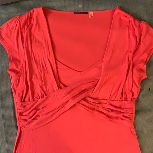 Tahari Tops - Tahari New top